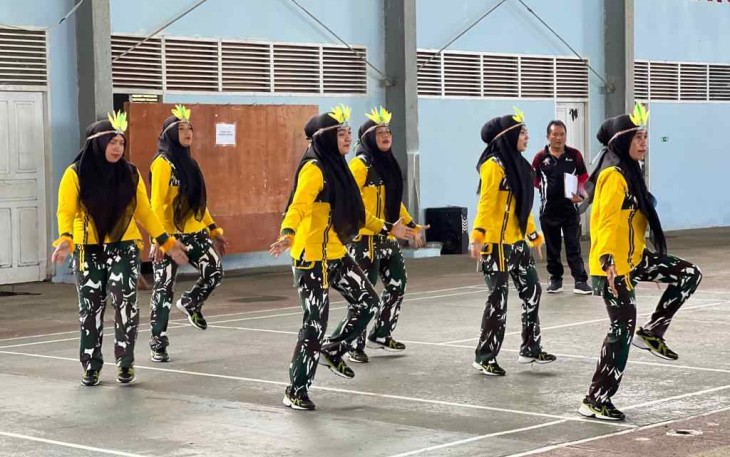 Lomba senam kreasi daerah di lanud Maimun Saleh Sabang