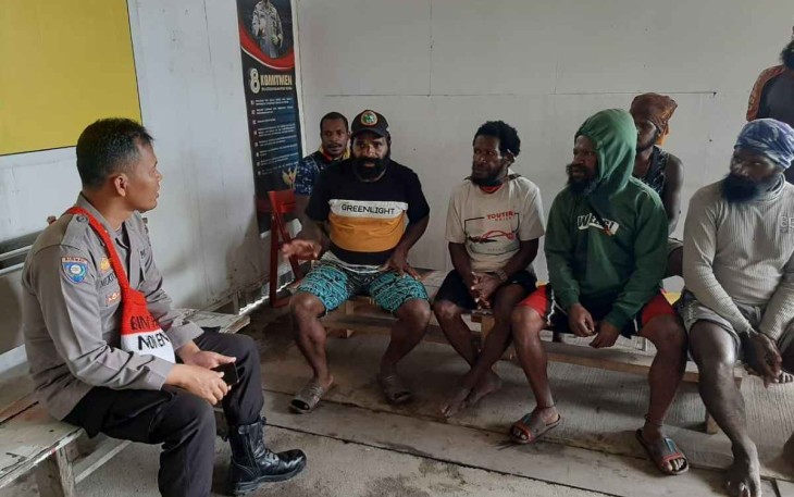 Jalin silaturahmi ciptakan kamtibmas kondusif bersama Penggerak Pemuda Gereja Kingmi Kab. Nduga 
