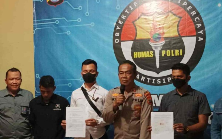Polresta Serang Kota saat memberikan keterangan pers video viral