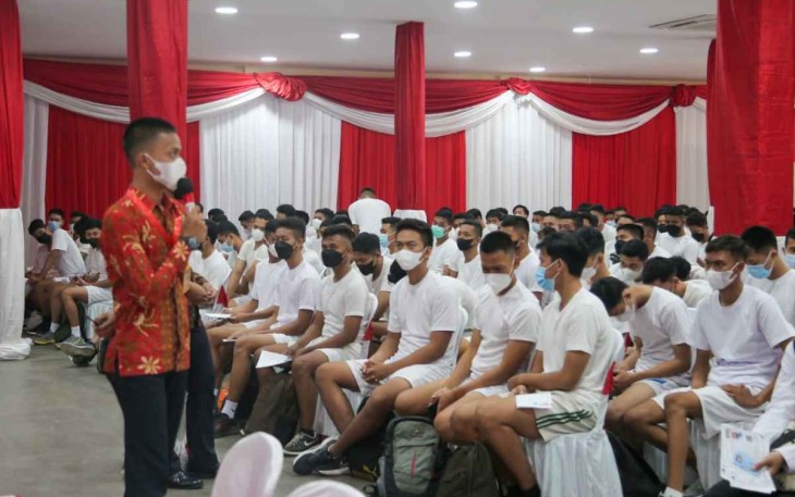 Pelaksanaan tes kesehatan di RS Bhayangkara Brimob Kelapa Dua Depok 