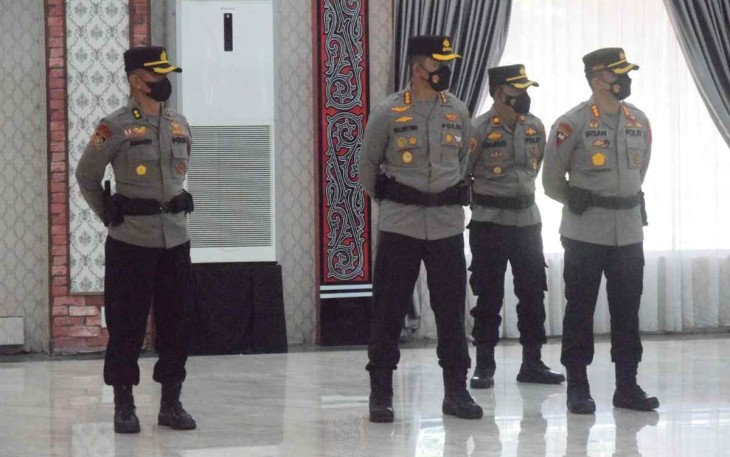 Kapolrestabes Medan Kombes Valentino Alfa Tatareda saat menghadiri Sertijab di Polda Sumut