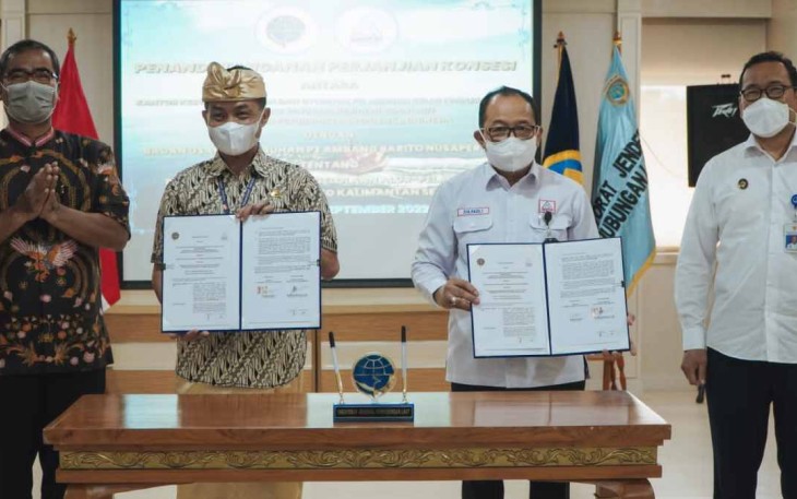 Perjanjian Konsesi Pengelolaan Alur Pelayaran Ambang Sungai Barito di Jakarta, Selasa (20/9)