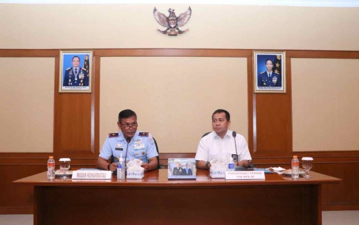 Wadan Koharmatau Marsma TNI Joseph Rizki Prabowo bersama ketua Tim Wasrik BPK RI, Rabu (21/9)