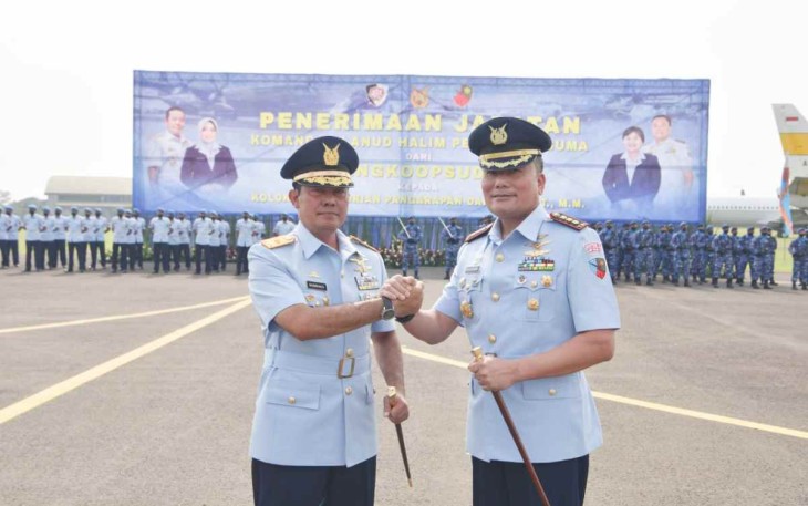 Pangkoopsud I bersama Danlanud Halim Perdanakusuma 