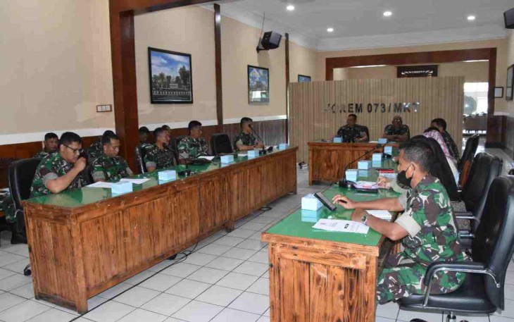 Rapat koordinasi sambut HUT TNI di Korem 073