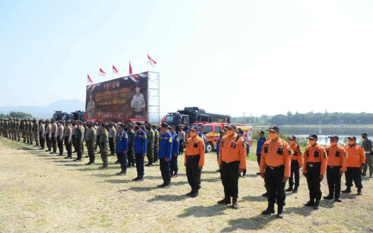 Latihan SAR dan Karhutla 