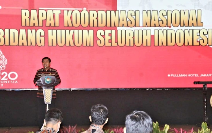Sekjen Kemendagri Suhajar Diantoro saat rakornas bidang hukum di Jakarta. Kamis (29/9)