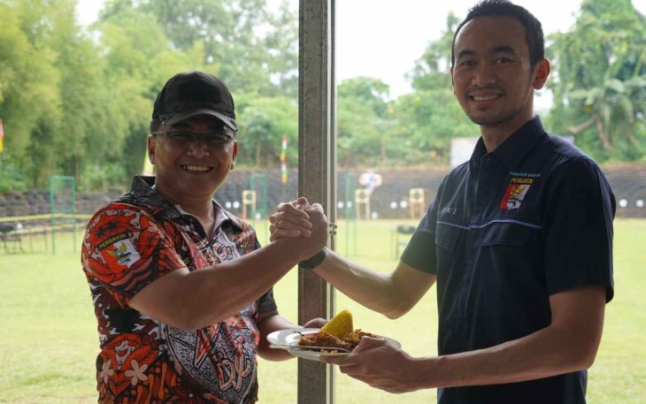 Danrem 064/MY Brigjen TNI Tatang Subarna saat syukuran lomba menembak dan peresmian musholla di Yonif 320/BP. Sabtu (1/10)