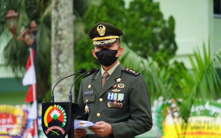 Kasrem 071/Wijayakusuma Letkol Inf Candra saat membacakan amanat Panglima TNI Jenderal Andika Perkasa. Rabu (5/10)
