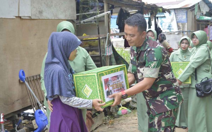 Paket sembako Koramil Loa Janan 