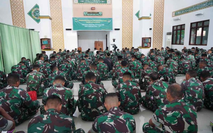 Peringatan maulid nabi Muhammad SAW di Kodam XVIII Kasuari 