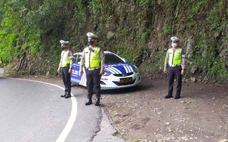 Patroli di kawasan rawan bencana wilayah Kota Batu
