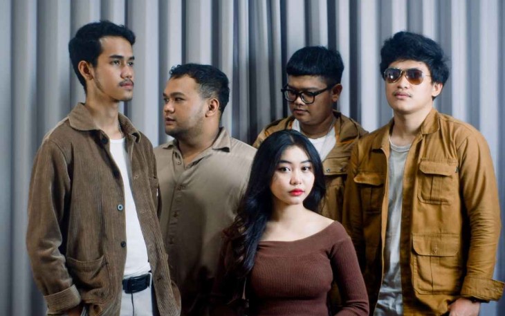 Savory Band 