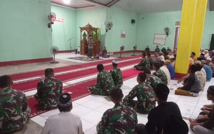 Pengajian malam Jum'at di perbatasan 