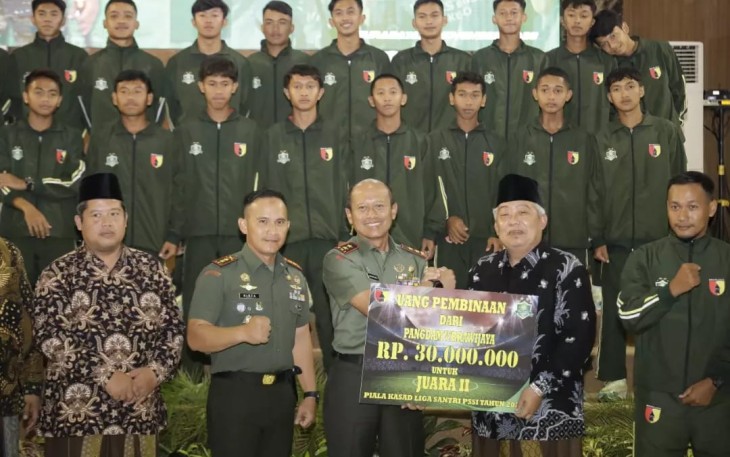 Penyambutan Tim Piala Kasad Liga Santri
