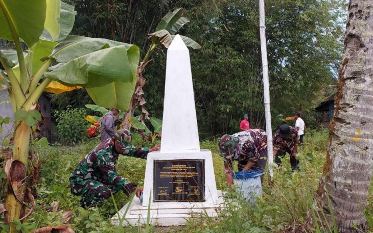 Tugu Merah Putih