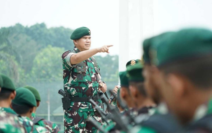 Pangdiv 2 Kostrad Mayjen TNI Syafrial 