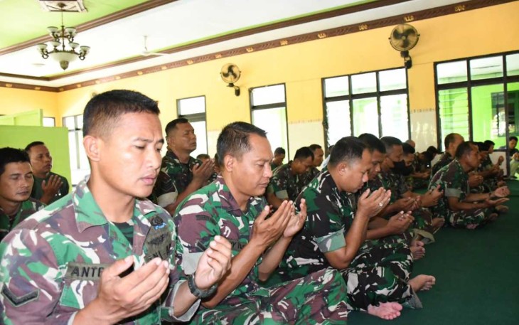 Doa bersama prajurit Kodim 0802/Ponorogo 