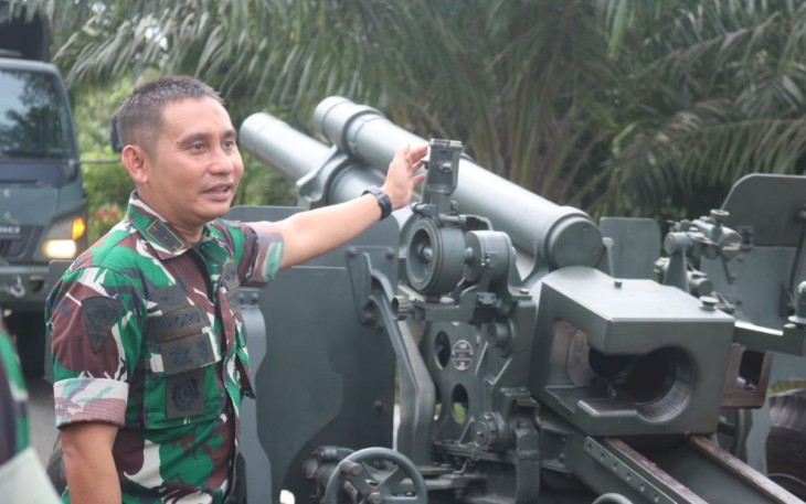 Danyonarmed 18/Komposit Buritkang Letkol Arm Khoirul Cahyadi saat memaparkan kesiapan latihan antar kecabangan