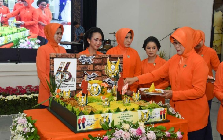 HUT PIA AG ke -66