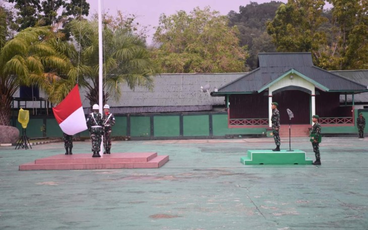 Upacara bendera di Korem 181/PVT