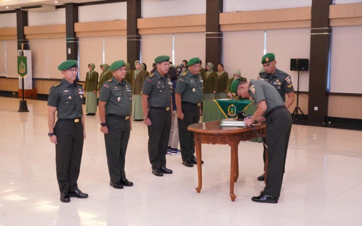 Pangdam IX Udayana Mayjen TNI Sonny Aprianto saat sertijab 