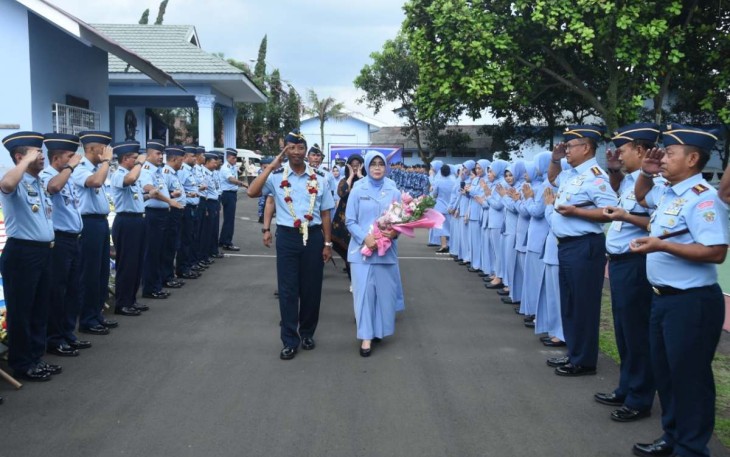 Pelepasan Marsda TNI Eddy Supriyono di Mako Koharmatau Bandung, Kamis (22/12)