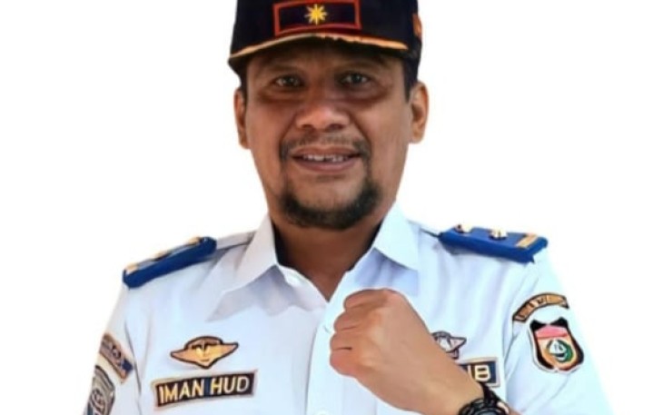 Kadishub Makassar Iman Hud, S.Ip,. M.Si