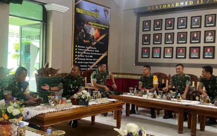 Kunjungan Wasgiat Binsat Divif 2 Kostrad