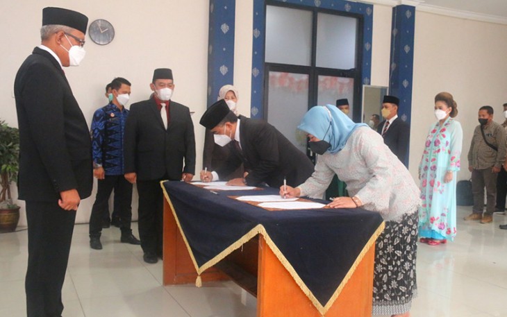 Prosesi Pelantikan Anggota Pengganti Antar Waktu MPD dan Notaris Pengganti di Aula Kantor Imigrasi Kelas I Non TPI Tangerang, Kamis (18/8/2022).