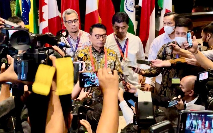 Kepala Staf Kepresidenan Dr. Moeldoko menyampaikan arahan di Media Centre G20, Nusa Dua Bali.