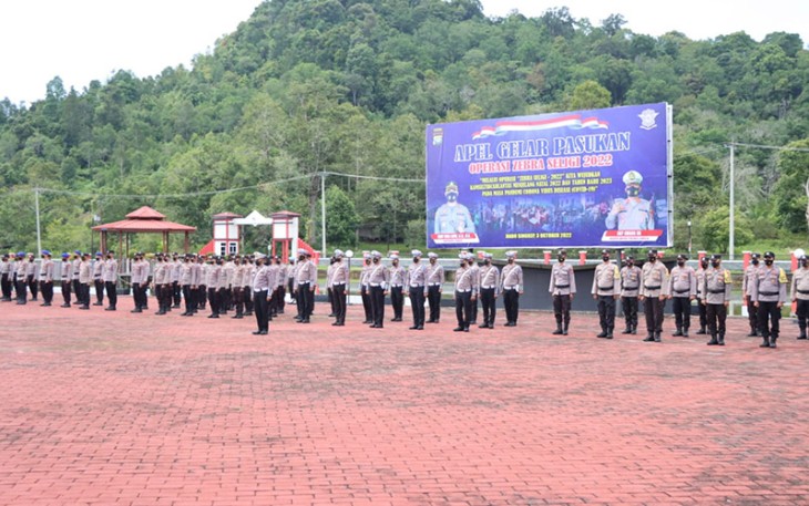 Polres Lingga saat Laksanakan Apel Gelar Pasukan Operasi Zebra Seligi 2022