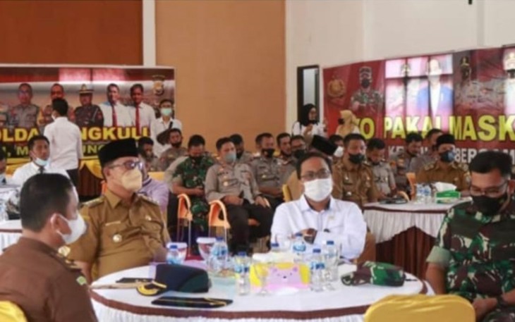 Acara pengundian Gebyar Vaksinasi Polres Kaur, Seni (28/03/2022).