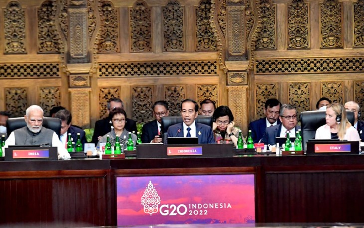 Presiden Joko Widodo saat secara resmi membuka puncak Konferensi Tingkat Tinggi (KTT) G20 di Hotel Apurva Kempinski, Kabupaten Badung, Provinsi Bali, pada Selasa, 15 November 2022. 