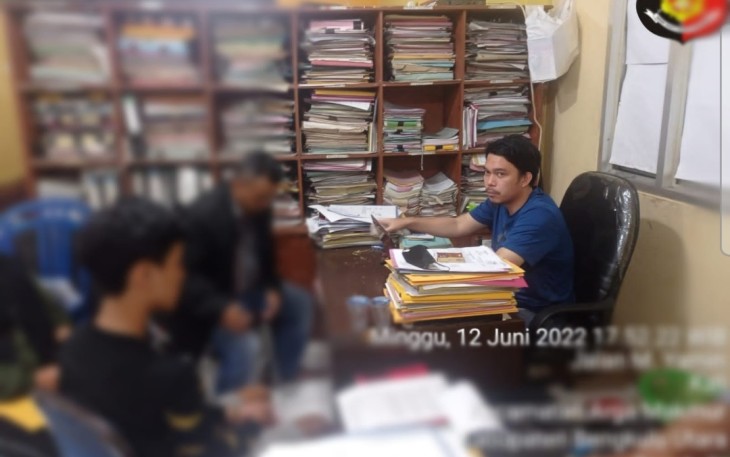 Anak Dibawah Umur saat Diamankan Polres BU