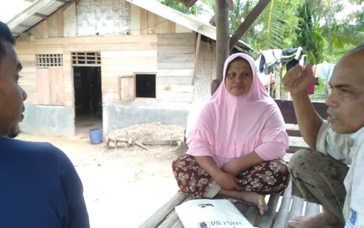 Pewarta saat temui Rasyidi (50) bersama istrinya Badriah (44)