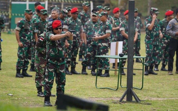 Kasad saat Tinjau Kesiapan Tim AARM 30/2022 di Serang