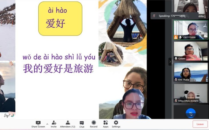 Pembukaan kelas bahasa Mandarin