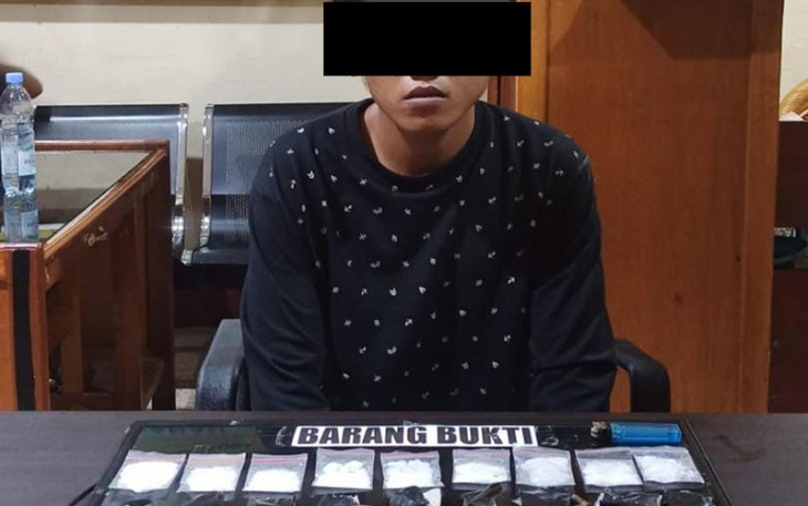 Tersangka dan barang bukti saat diamankan