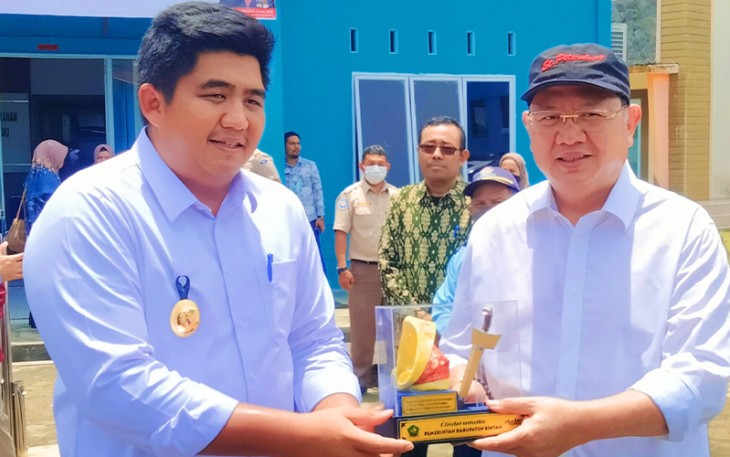 Plt Bupati Bintan Roby Kurniawan saat Dampingi Kunjungan Komisi IV DPR RI bersama BBI