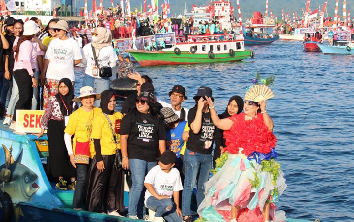 Ratusan Kapal Hias saat ramaikan Sailing Pass Pada Even FPSL Kota Bitung tahun 2022