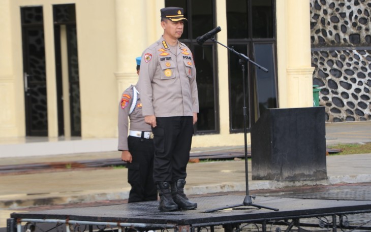  Irwasda Polda Bengkulu Kombespol. Asep Teddy Nurrasyah, S. Ik, MM saat pimpin apel pagi