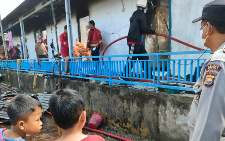 salah satu lokasi kebakaran (5 Unit koss-kosan terbakar)