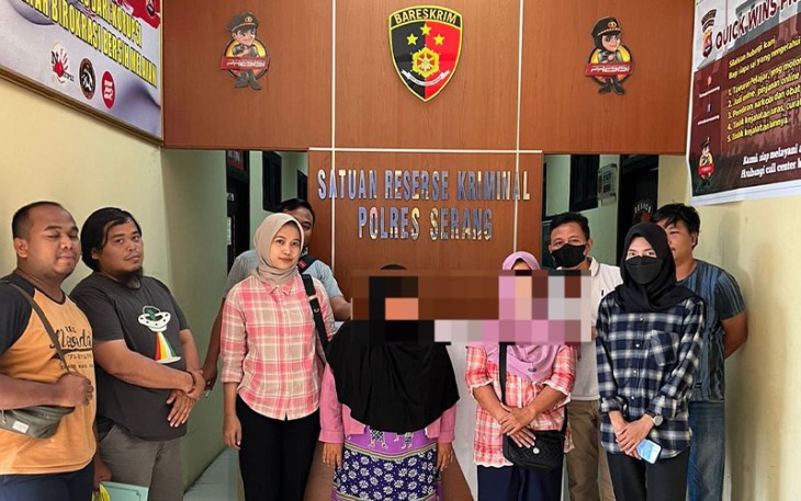 Dua Orang Penyalur TKI Non Prosedural saat Diamankan Satreskrim Polres Serang