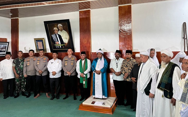Refleksi Haul ke 13 Tuan Guru Batak Syekh Abdurraahman Rajagukguk serta Dialog Kebangsaan Membangun Harmoni Keakraban Sosial dan Melawan Politik Polarisasi di Komplek Persulukan TGB, Jawa Tongah, Simalungun, Rabu (7/9).