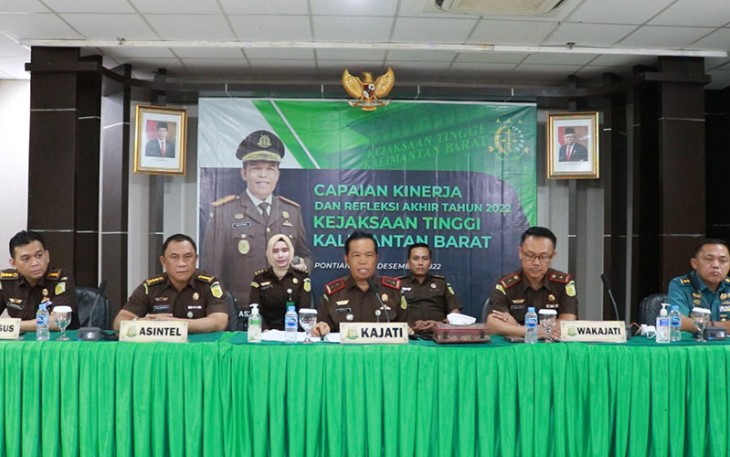 Release Akhir Tahun Capaian Kinerja dan Dalam Rangka Refleksi Akhir Tahun Kejati Kalbar, Kamis (29/12/2022) di lantai 3 kantor Kejati Kalbar.