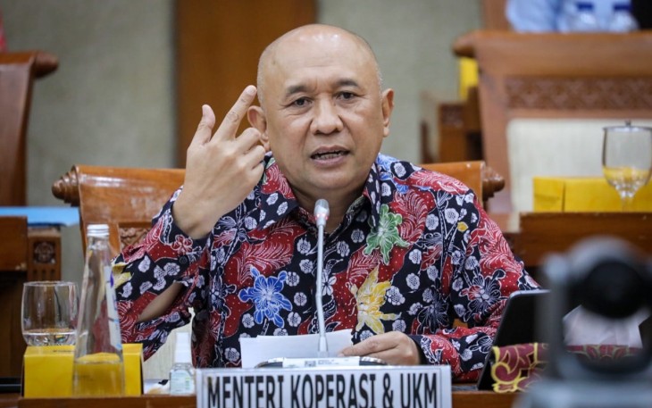 MenKopUKM Teten Masduki saat Rapat Terbatas bersama Presiden RI dengan topik "Evaluasi Pelaksanaan Konferensi Tingkat Tinggi G20" di Jakarta, Senin (28/11).