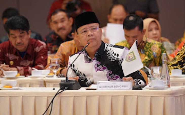 Gubernur Bengkulu Rohidin Mersyah dalam forum Rakor Gubernur se Sumatera di Pekanbaru, 30/6/2022 kemarin.