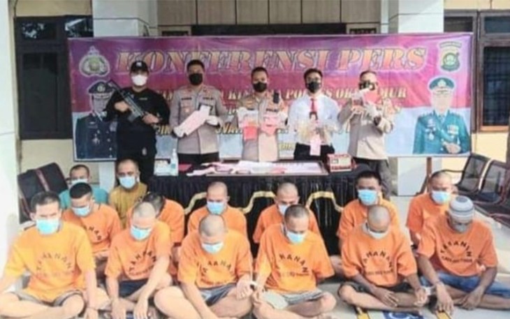 Konferensi Pers Polres OKU Timur, Senin (11/04/2022).