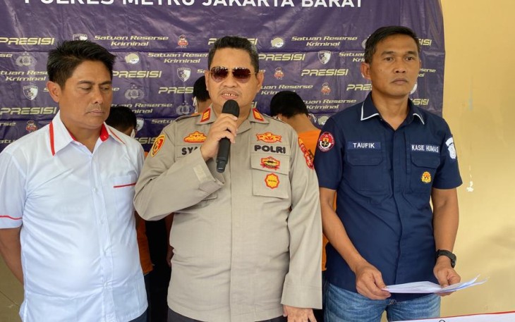 Kasi Humas Polres Metro Jakarta Barat Kompol Moch Taufik Iksan saat konferensi pers , Senin (5/9/2022).